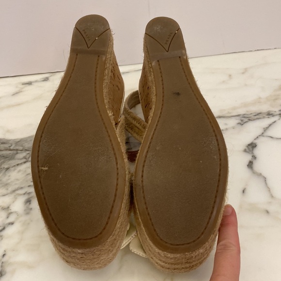 Prada Bianco Patent Leather Vernice Wedge 37 - Picture 5 of 7